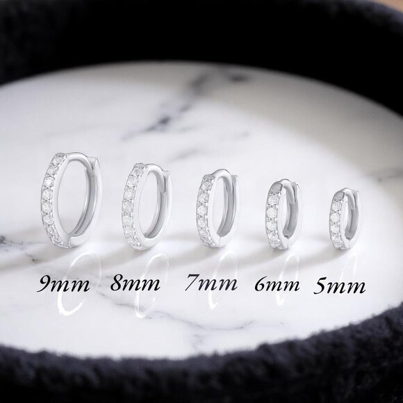 Unisex Multiple Sizes Silver Plated/Brass Cubic Zircon Hoop Huggie Earring - Picture 1 of 7